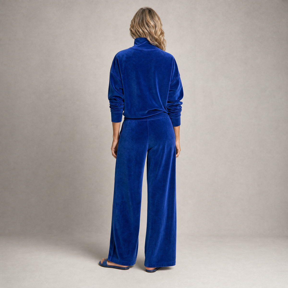 Chic Velvet Balloon-Sleeve Lounge Set